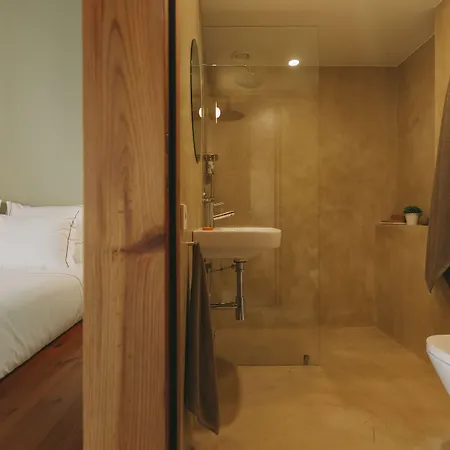 Jam Hotel 4*