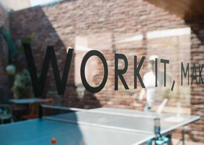 Jam فندق بورتو