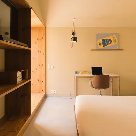 Outsite Mouco Szálloda 4*